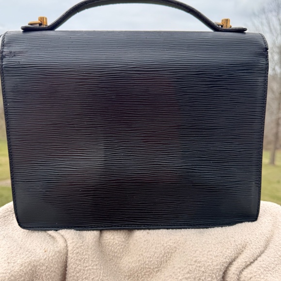 BLACK HANDBAG - Picture 2 of 16